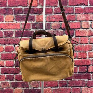 Filson Style 258 Padded Rugged Twill Bag, Tan, Made in USA